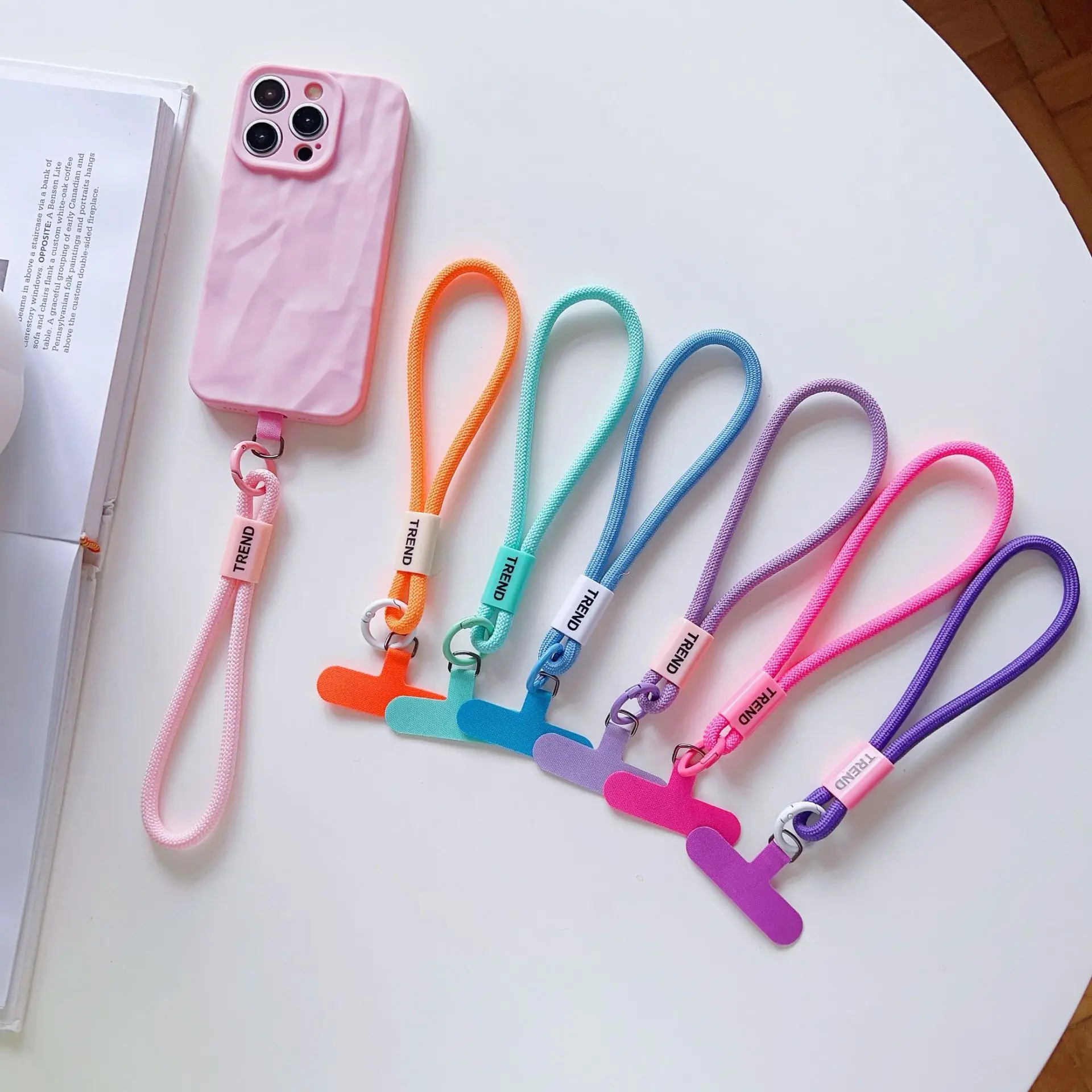 Cinturino da polso regolabile  - Phone Accessories Keychain recensione e prezzo