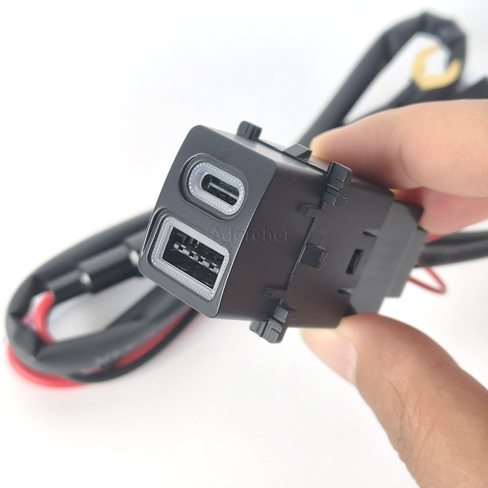 Caricatore USB QC3.0 Type-C PD - Phone Accessories Types recensione e prezzo